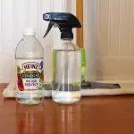 how to clean hardwood floors with vinegar