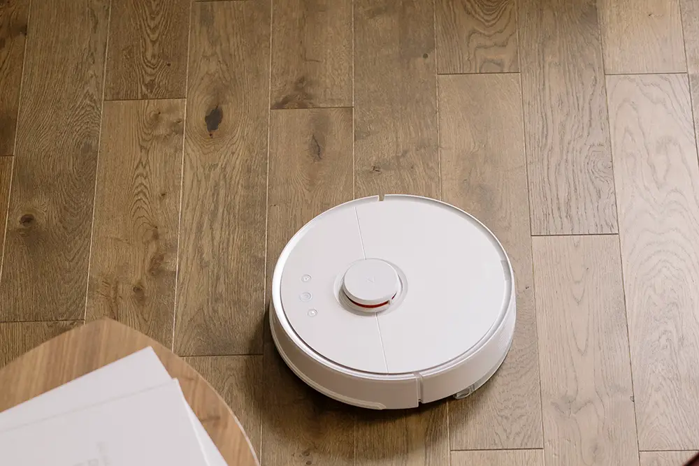 vacuum hardwood floors