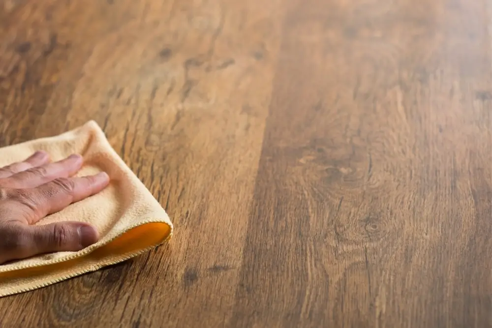 Is tea good for wooden floors